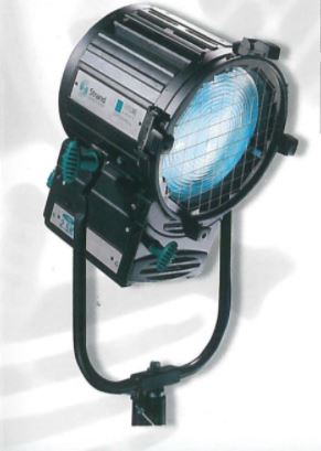 SIRIO QUARTZCOLOR 2,5KW HMI FRESNEL LIGHT
